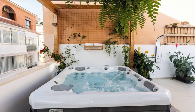 Villa Naim Guest House 200m beach