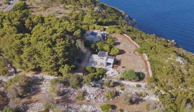 Villa Novalia – Luxury Cliff Villa 230° Sea View near Leuca