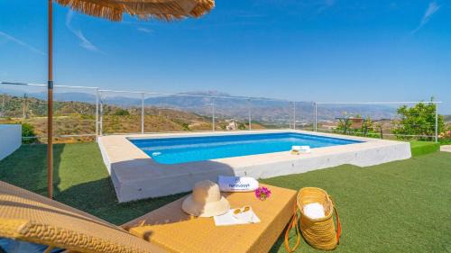 Villa Pajaritos Iznate by Ruralidays