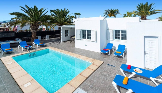 Villa Palmera by Villa Plus