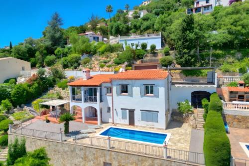 Villa Romantica by Easy Brava