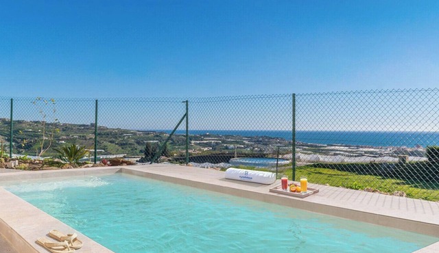 Villa Soleá Algarrobo by Ruralidays