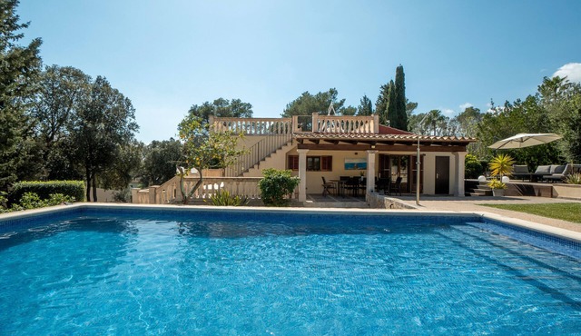 Villa 'Son Sera' with Mountain View, Wi-Fi and Air Conditioning