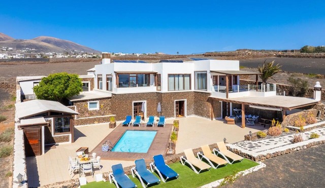 Villa Vista Mar - Five Bedroom Villa, Sleeps 10