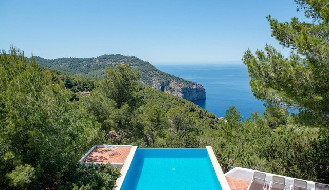 Villa with Private Pool and Spectacular Sea and Sunset Views near San Miguel
