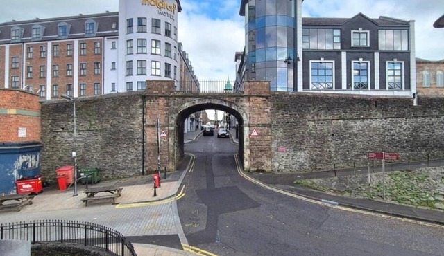 Walled City House | 3 Bedroom | City Centre