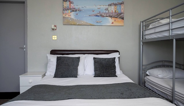 Wellow Hotel