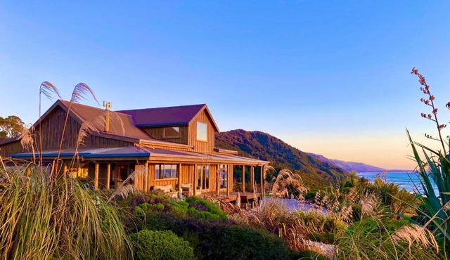 Wild Weka Eco Stay - Off-Grid 4WD Recommended