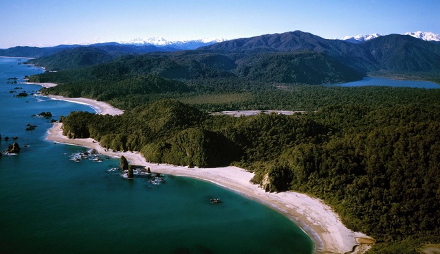 Wilderness Lodge Lake Moeraki