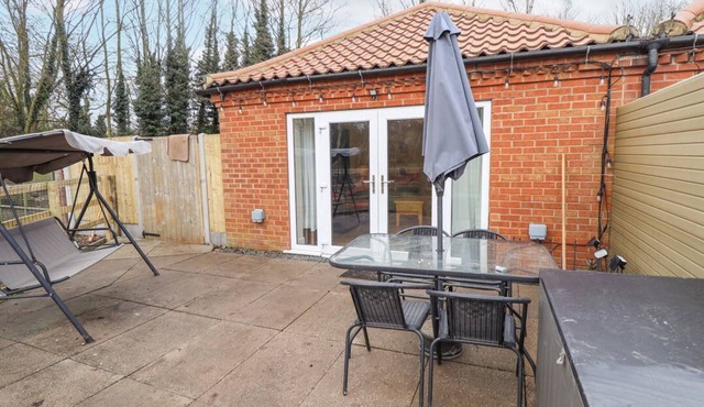 Willow Cottage, Barrow-Upon-Humber