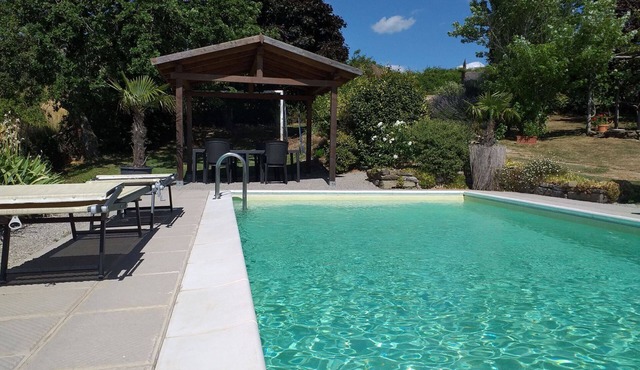 Wonderful private villa for 5 people with A/C, WIFI, private pool, TV, terrace and pets allowed