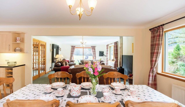 Wonderful private villa for 8 people with WIFI, TV, terrace and panoramic view