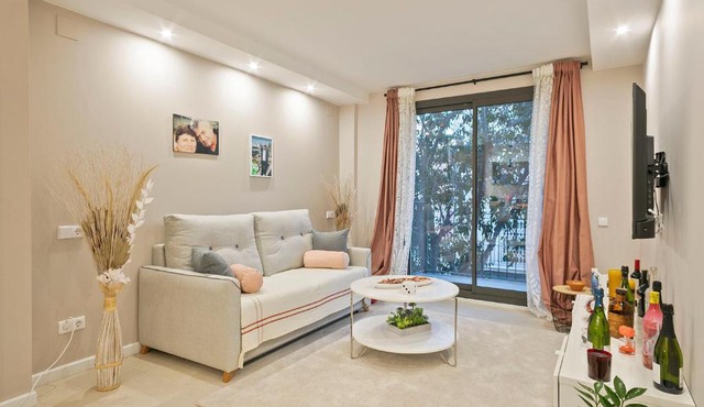 YOUR HOME- Apartment Camp Nou 1