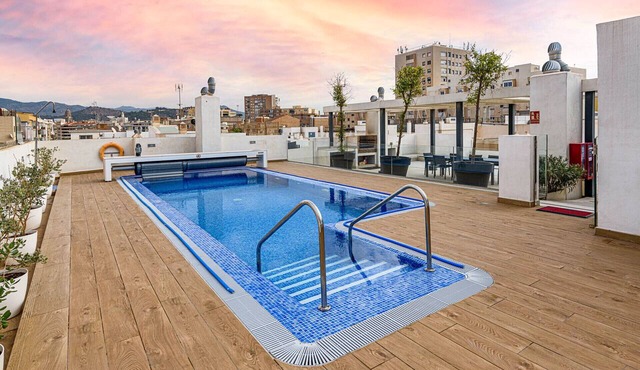Zambrano - Holiday apartment Malaga City
