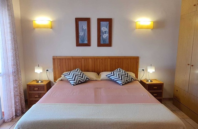 Carabeo 2000 2.3: Excellent location, Sea view & terraces, Lift, fully equipped.