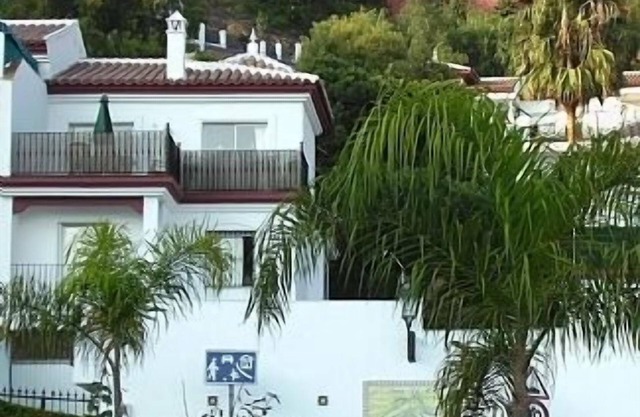 Fantastic Air-conditioned Villa With Private Pool. Beautiful sea views