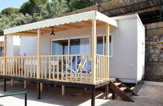 Holiday Pisciotta Persons Bedrooms 