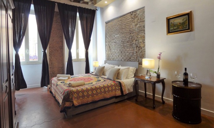 Trastevere Apartment | Elegant Apartment in Trastevere – Historic Center, A/C, Wi-Fi & Netflix