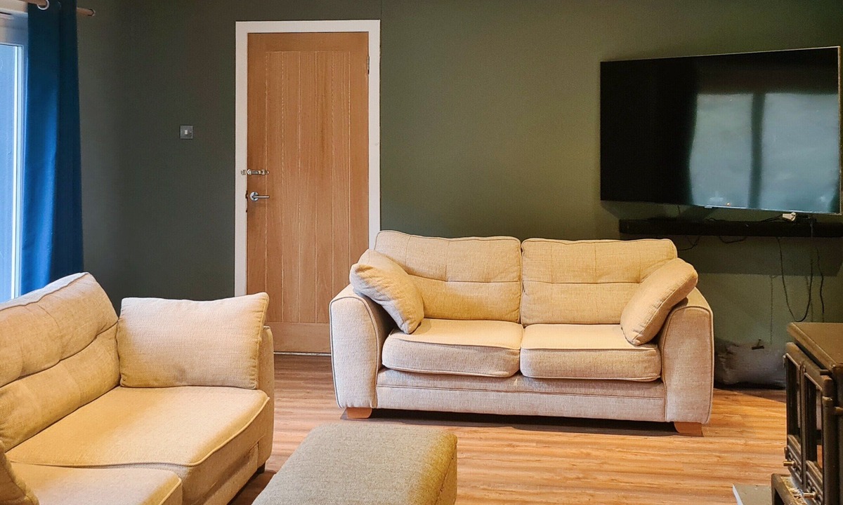 Cowal Peninsula Cottage | 4 bedroom accommodation in Loch Eck, near Dunoon