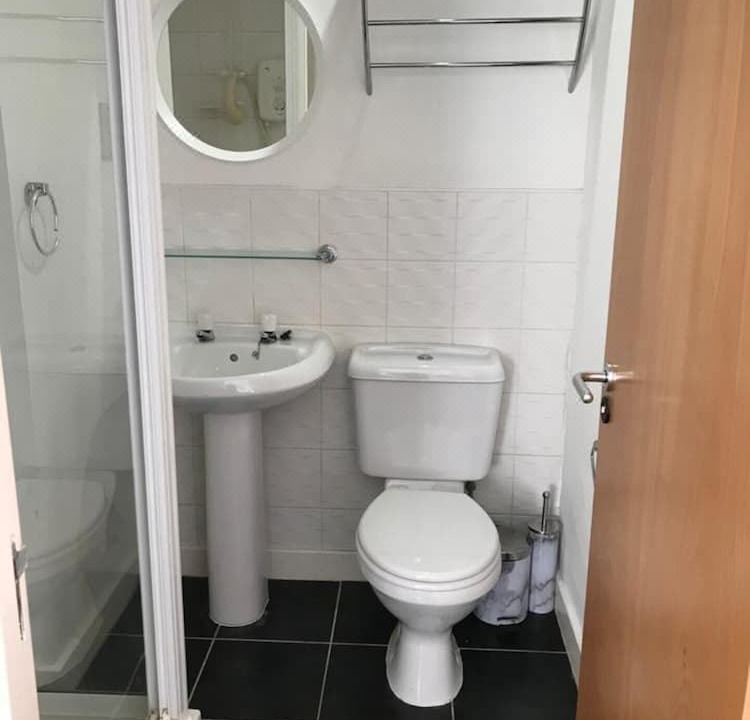 Photo of Bathroom in City Centre Glasgow