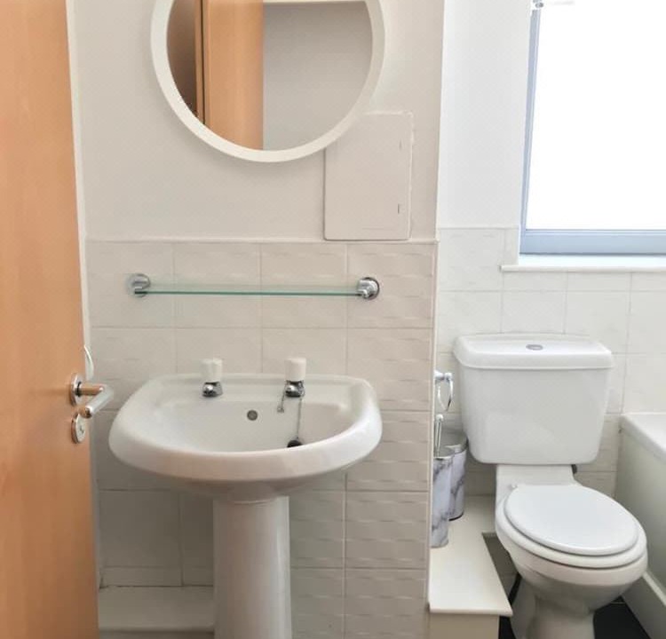 Photo of Bathroom in City Centre Glasgow
