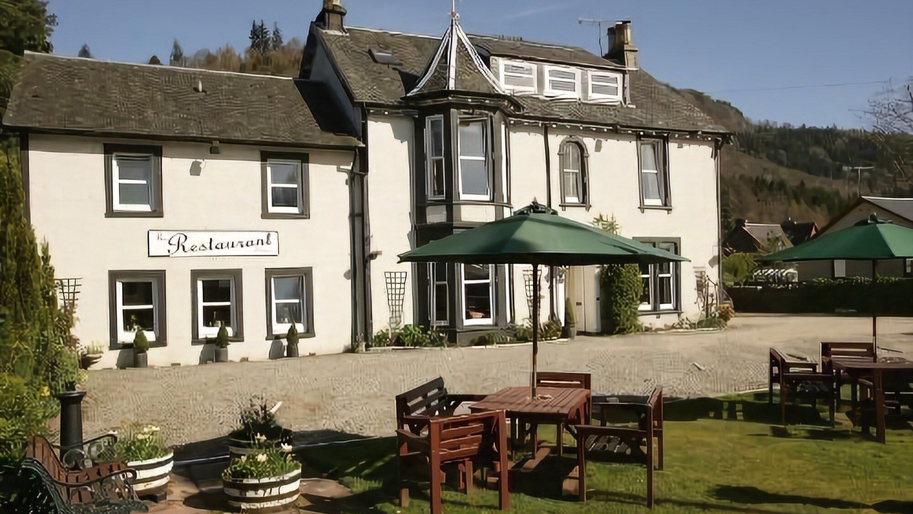 Photo of Buildings in Callander