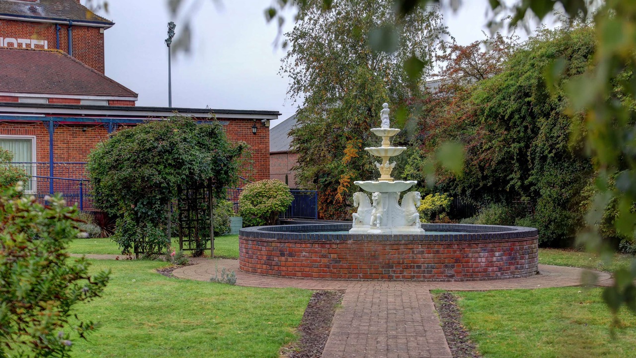Photo of Buildings in Purfleet