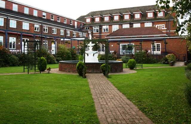 Photo of Buildings in Purfleet