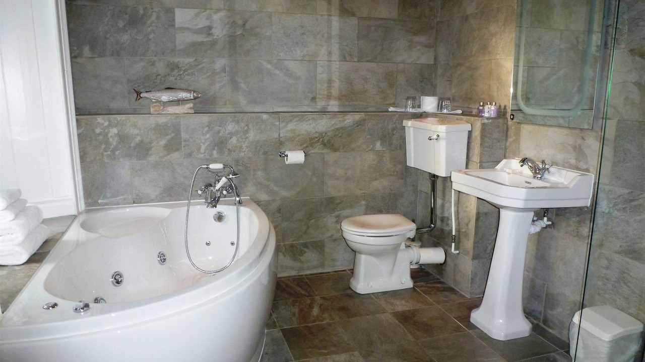 Photo of Bathroom in Sanquhar