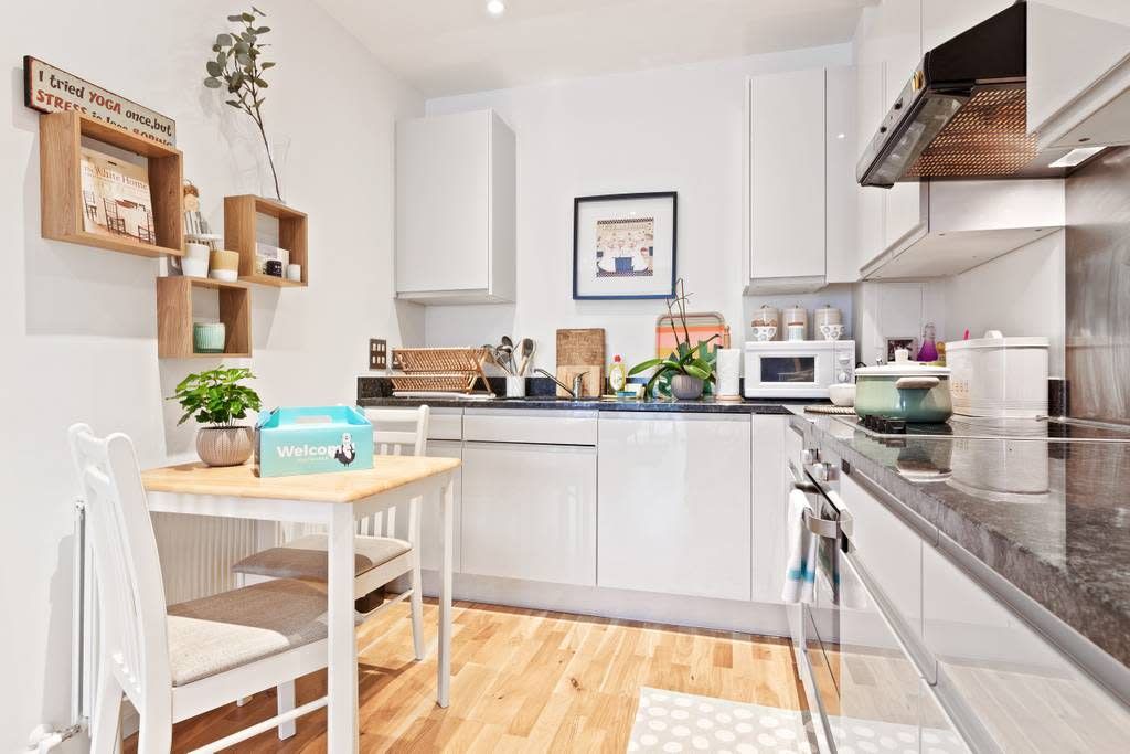 Photo of Kitchen in Newham