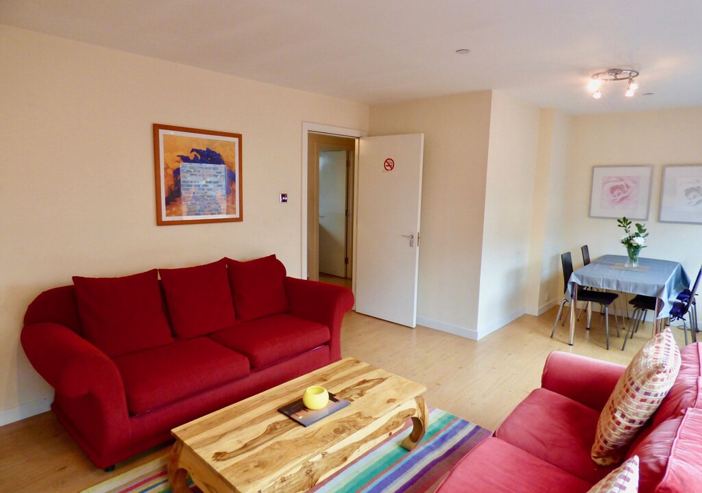Photo of Livingroom in Tradeston