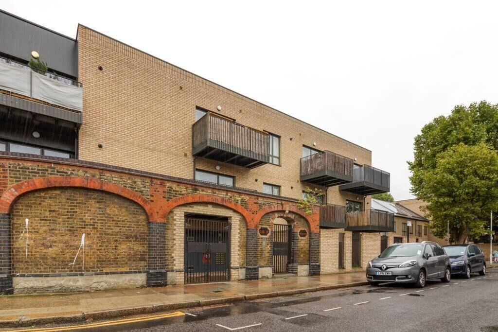 Photo of Buildings in Newham