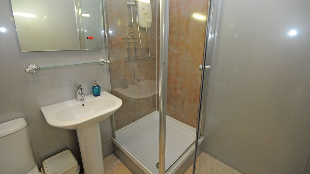 Photo of Bathroom in Tradeston