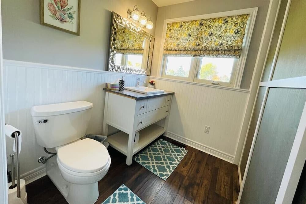 Photo of Bathroom in Middlesex Centre