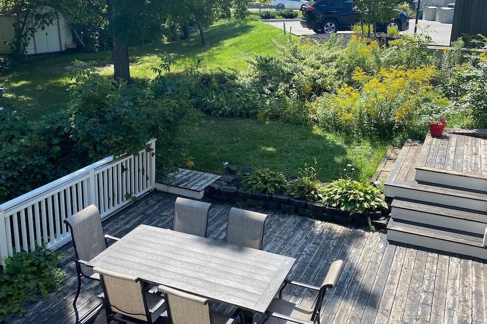 Photo of Patio Balcony in St. Davids