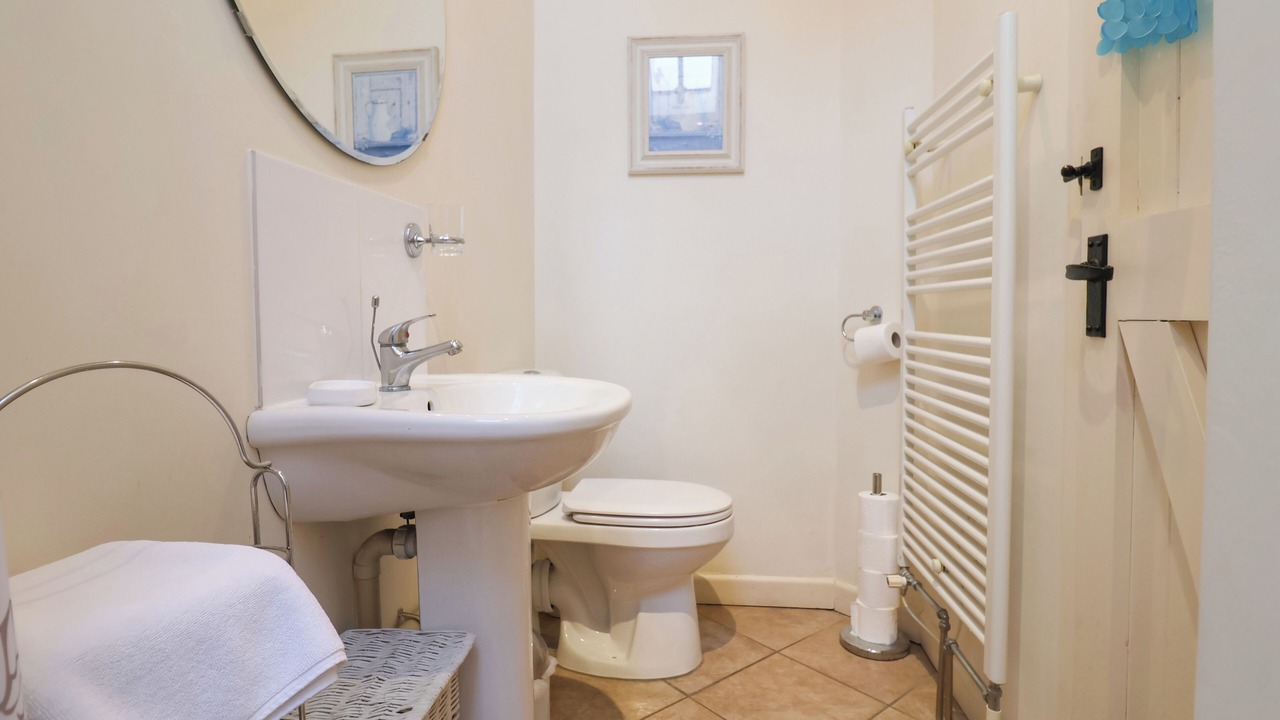 Photo of Bathroom in Hethel