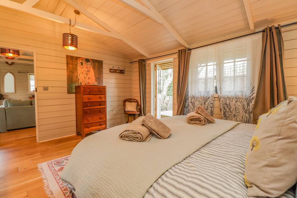 Photo of Bedroom in Abbess Roding