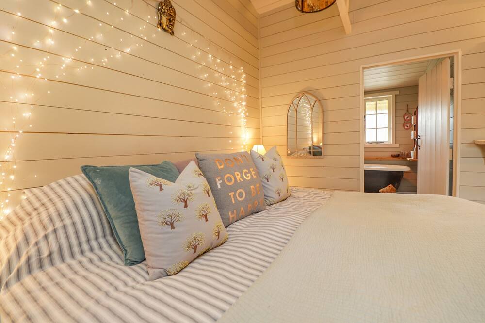Photo of Bedroom in Abbess Roding