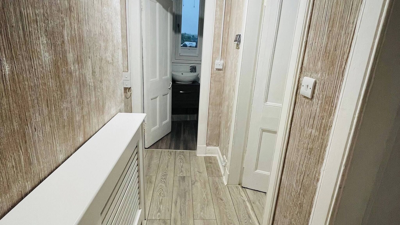 Photo of Bathroom in Kelty