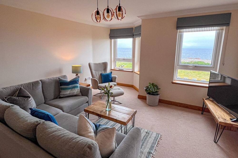 Photo of Livingroom in Lossiemouth