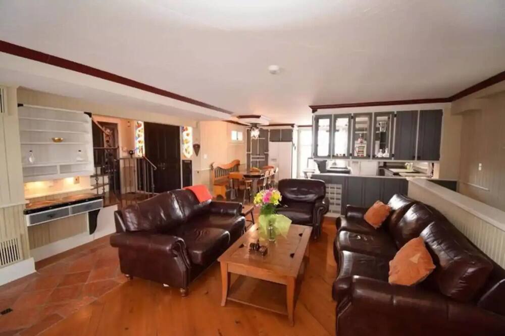 Photo of Livingroom in Niagara-on-the-Lake