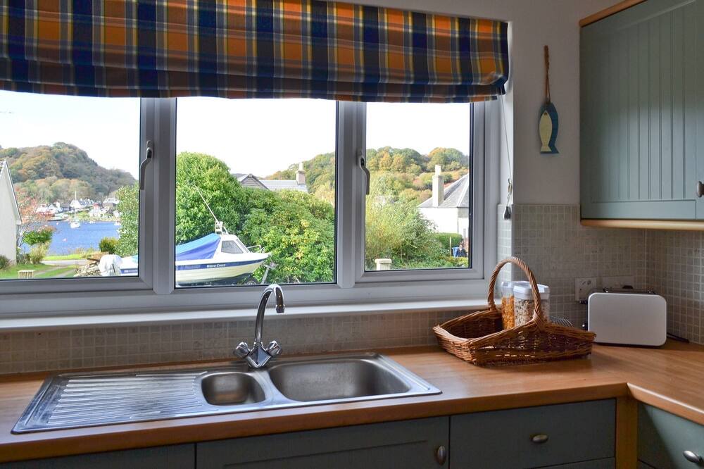 Photo of Kitchen in Tayvallich