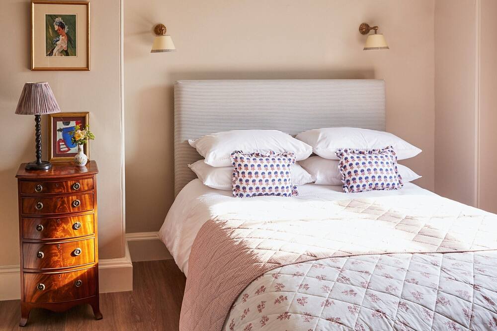 Photo of Bedroom in Lochgilphead