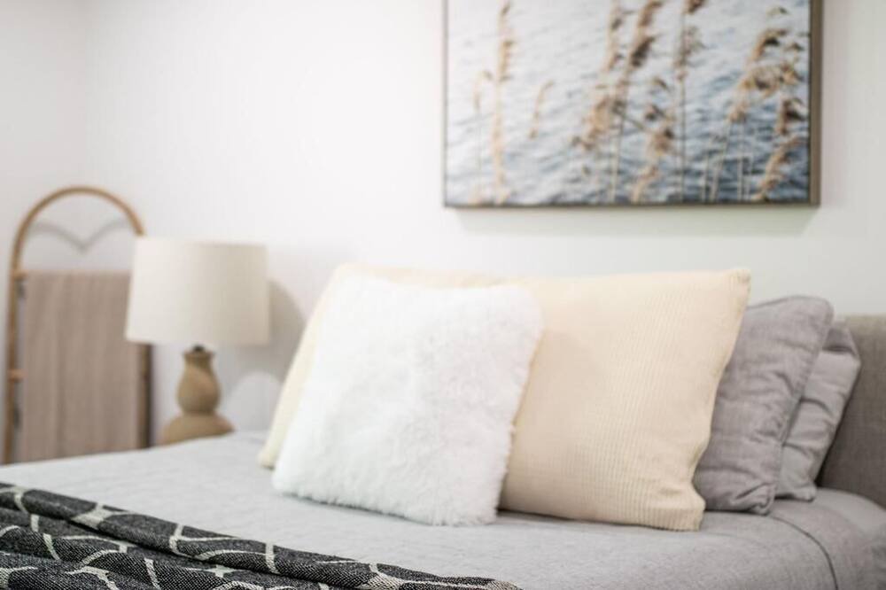 Photo of Bedroom in Town of Essex
