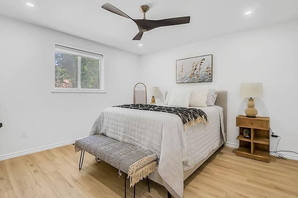 Photo of Bedroom in Town of Essex