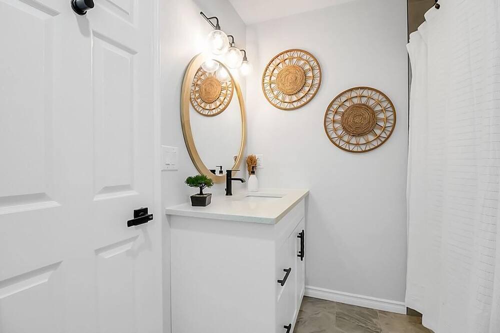 Photo of Bathroom in Town of Essex