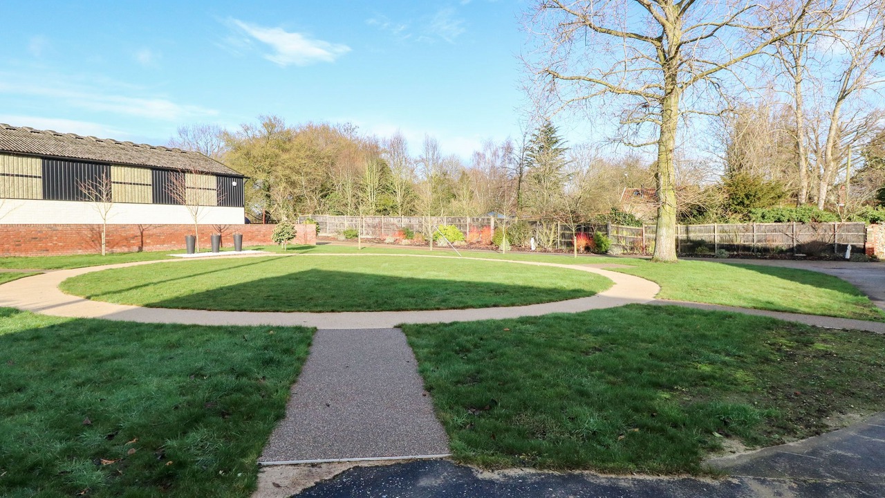 Photo of Outdoor in Hethel