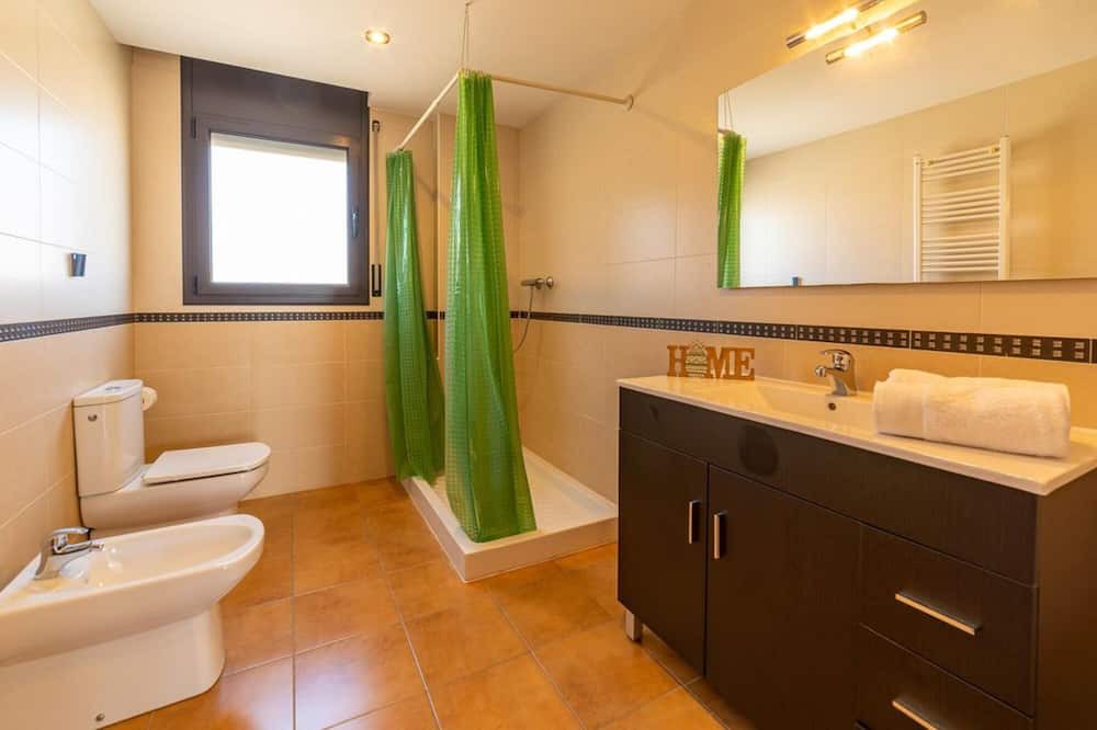 Photo of Bathroom in Palafolls