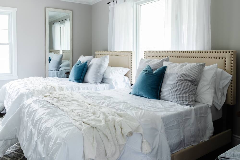 Photo of Bedroom in Amherstburg
