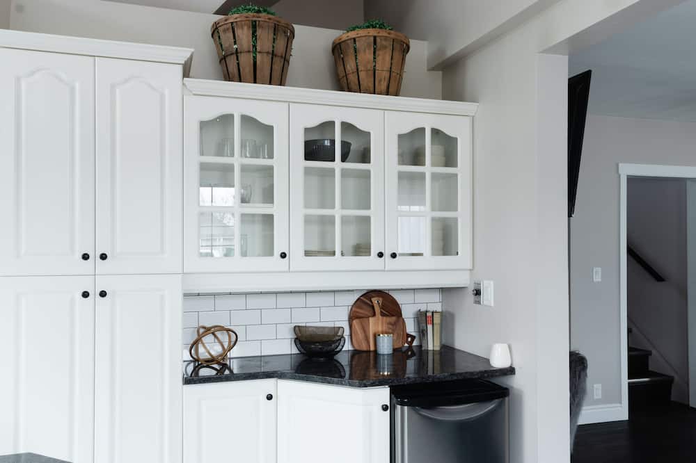 Photo of Kitchen in Amherstburg